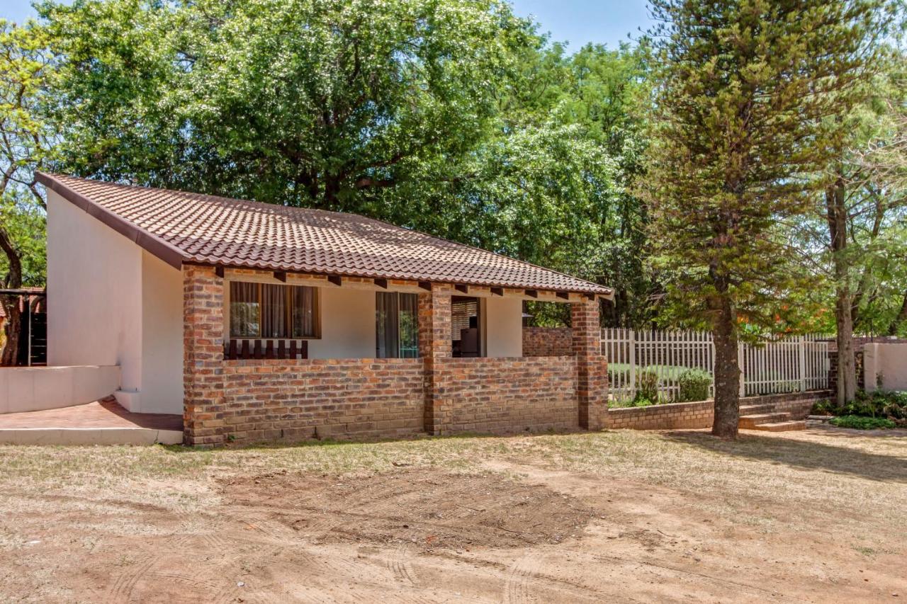 Dalberry Guest House Joanesburgo Exterior foto